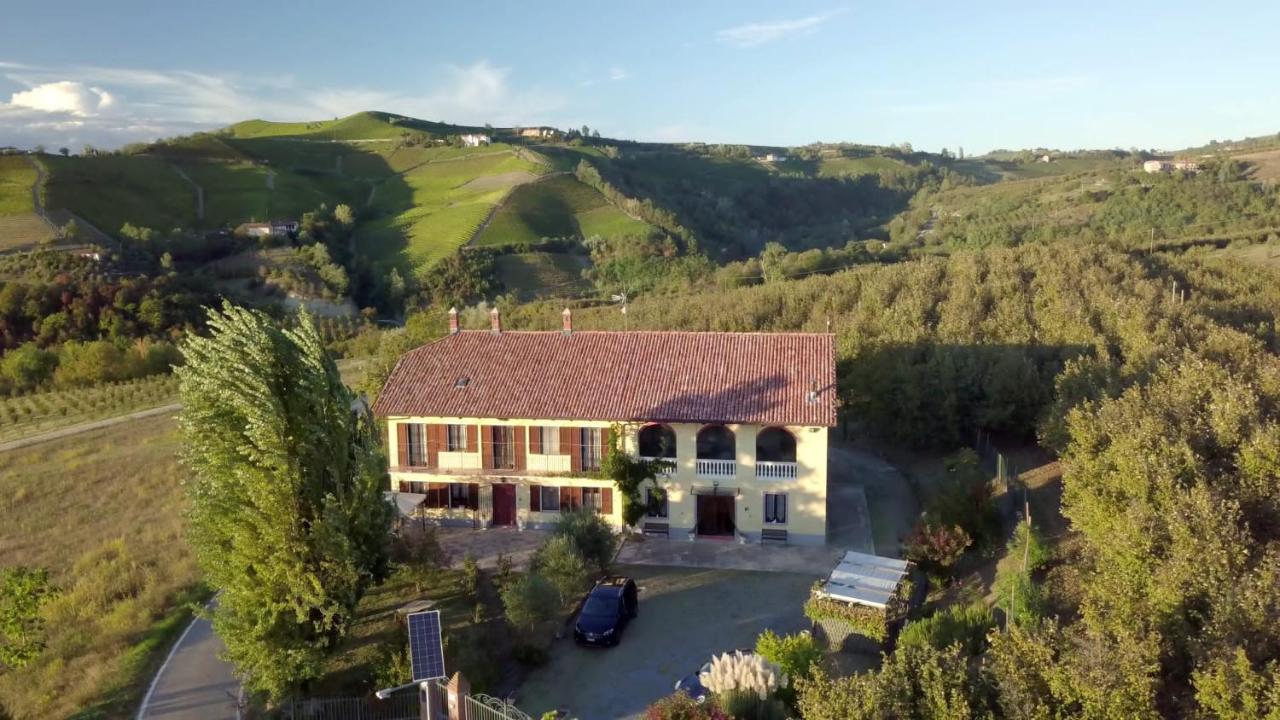 Hostal La Casa Dei Masue' Alba  Exterior foto